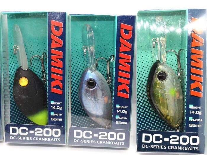 Damiki DC-200 5.5CM, 14gr (Floating), 236H (Black Gold Holo) - imagine 3