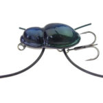Gloog Magni Lipless (Bezsterowy) 3cm, 2.5gr (Floating) – evolutie suprafata, culoare CB (Classic Beetle)